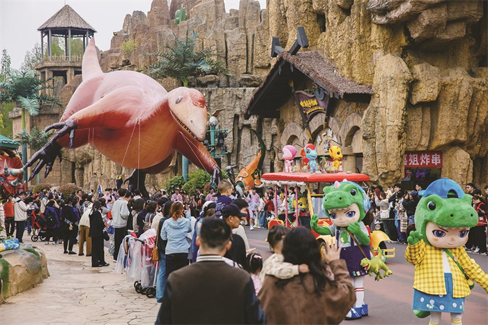 全市12家重点景区人气火热